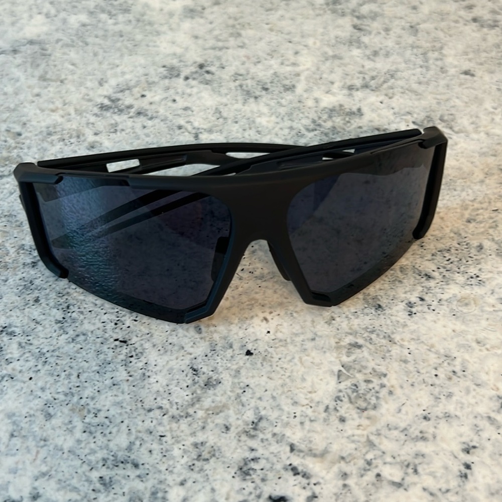 Foster Grant Ironman Sunglasses